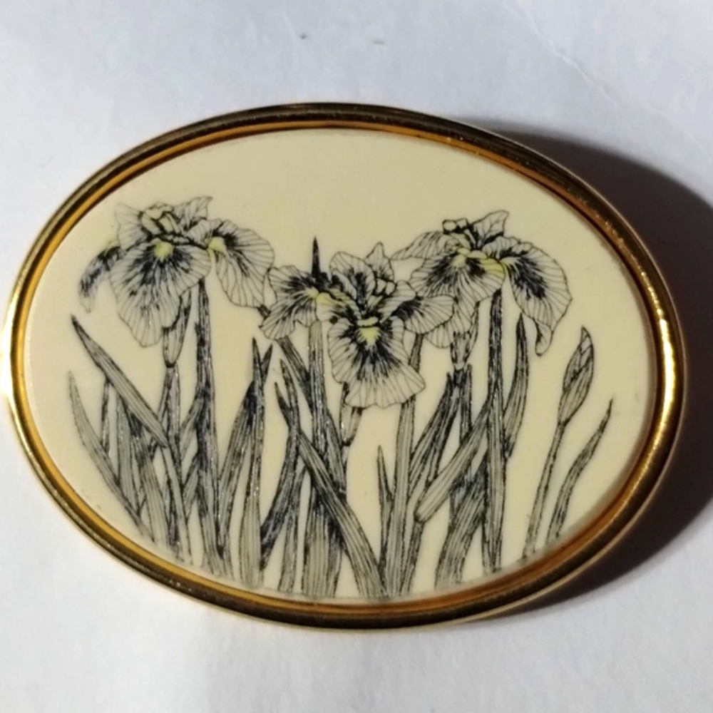 Vtg 1980 Stephen Barlow Faux Scrimshaw Iris Flowers Pin Brooch